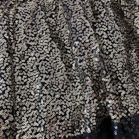 Justice Girl’s Skort, Size 16, Sequins, Black/Gold, Mini. - Picture 3 of 4